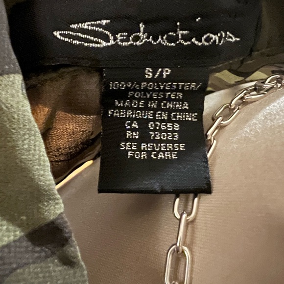 Seduction sheer camouflage top with open back - Picture 7 of 7